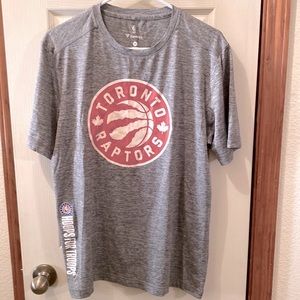 Unisex med. Toronto Raptors tee shirt